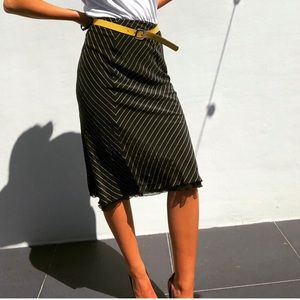 VINTAGE STRIPED BLACK AND YELLOW MIDI FLOWY SKIRT